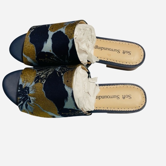 Soft Surroundings Priya Size 11 Brocade Fabric Slides Blue Gold - Picture 6 of 10